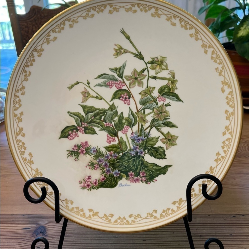 Collectible Limited Edition Edward Marshall Boehm Bone Porcelain Plate.